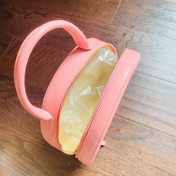 Handbag - Picture 3 of 6